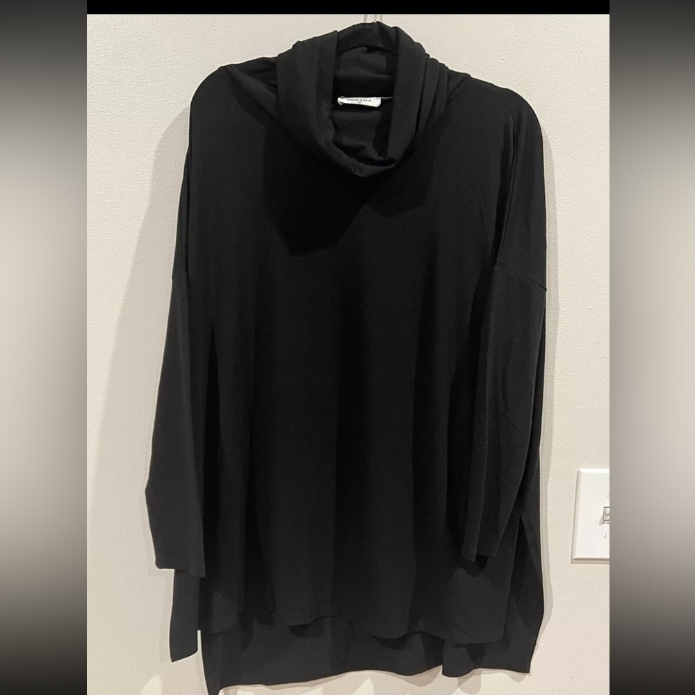 Zenana Women’s Black Comfy Sweatshirt Size Medium